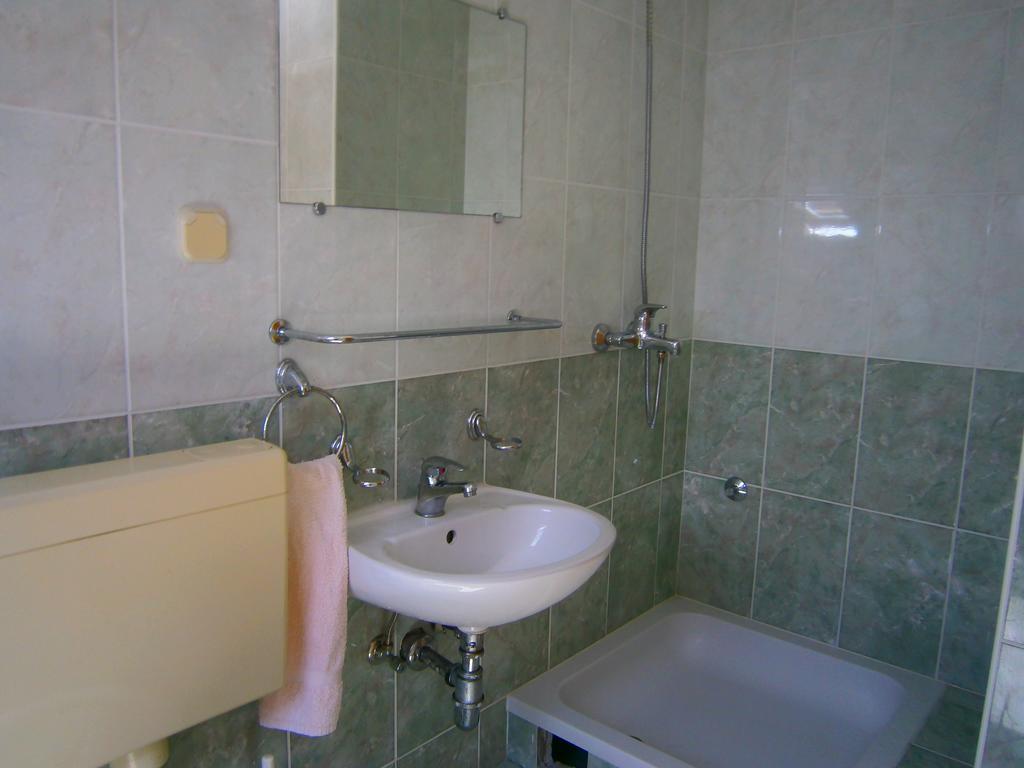 Apartment Ivanka Makarska Bagian luar foto