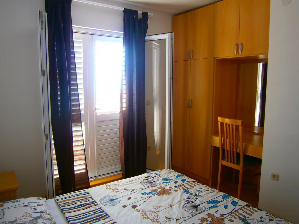 Apartment Ivanka Makarska Bagian luar foto