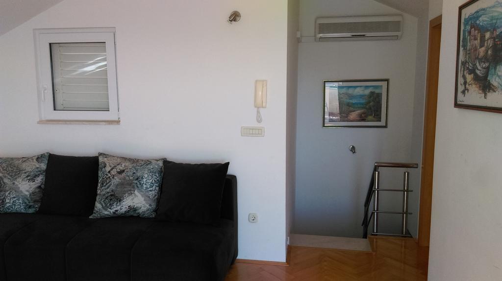Apartment Ivanka Makarska Bagian luar foto